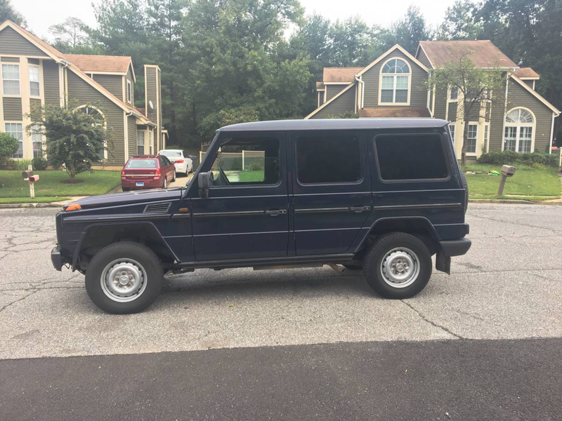 Illustration for article titled At $22,500, Could This 1991 Mercedes Benz 300GD G-Wagon Have You Saying Gee Willikers?